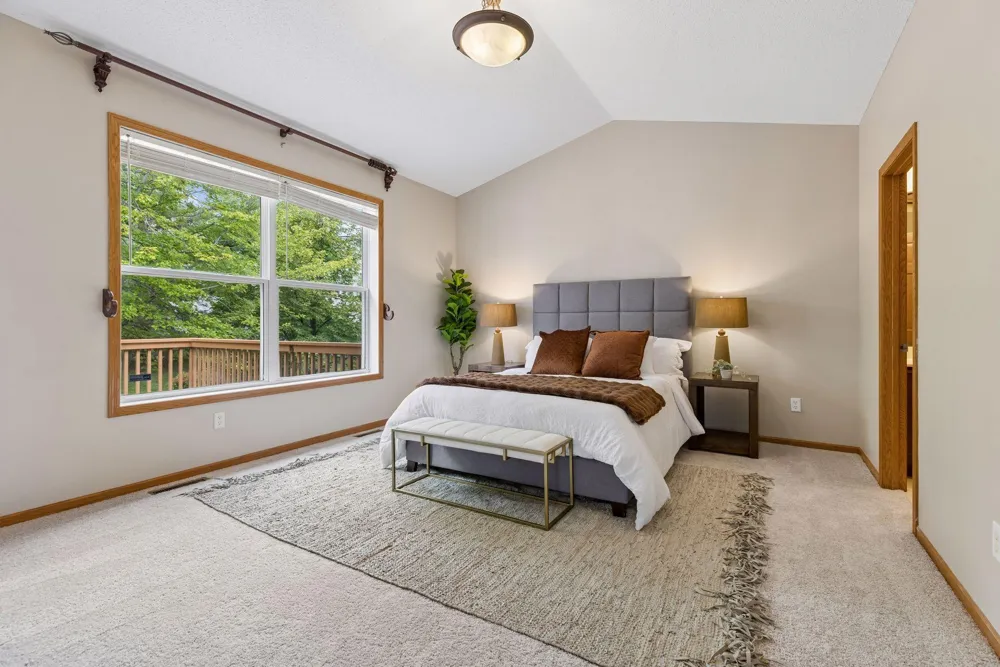 17461 Haralson Drive Eden Prairie, MN 55347