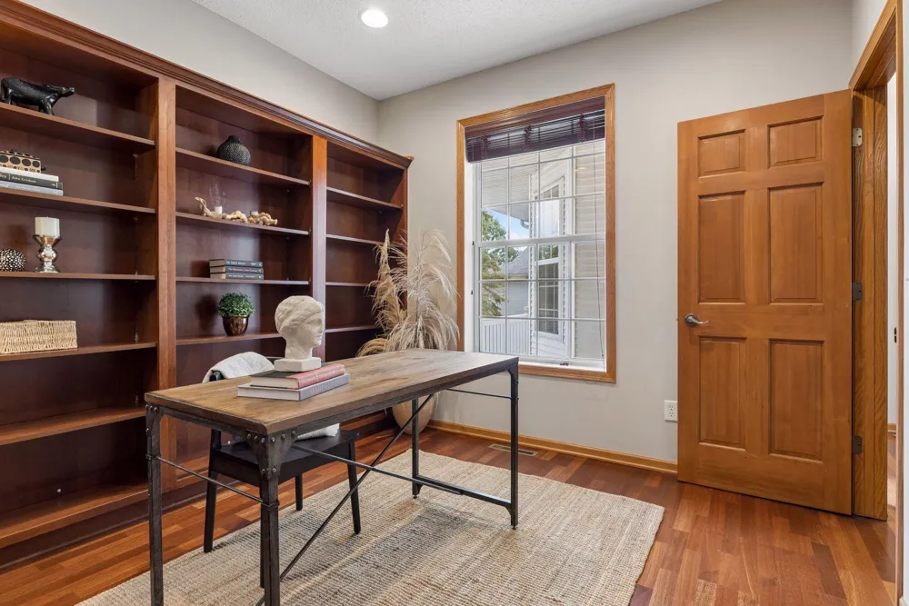 17461 Haralson Drive Eden Prairie, MN 55347