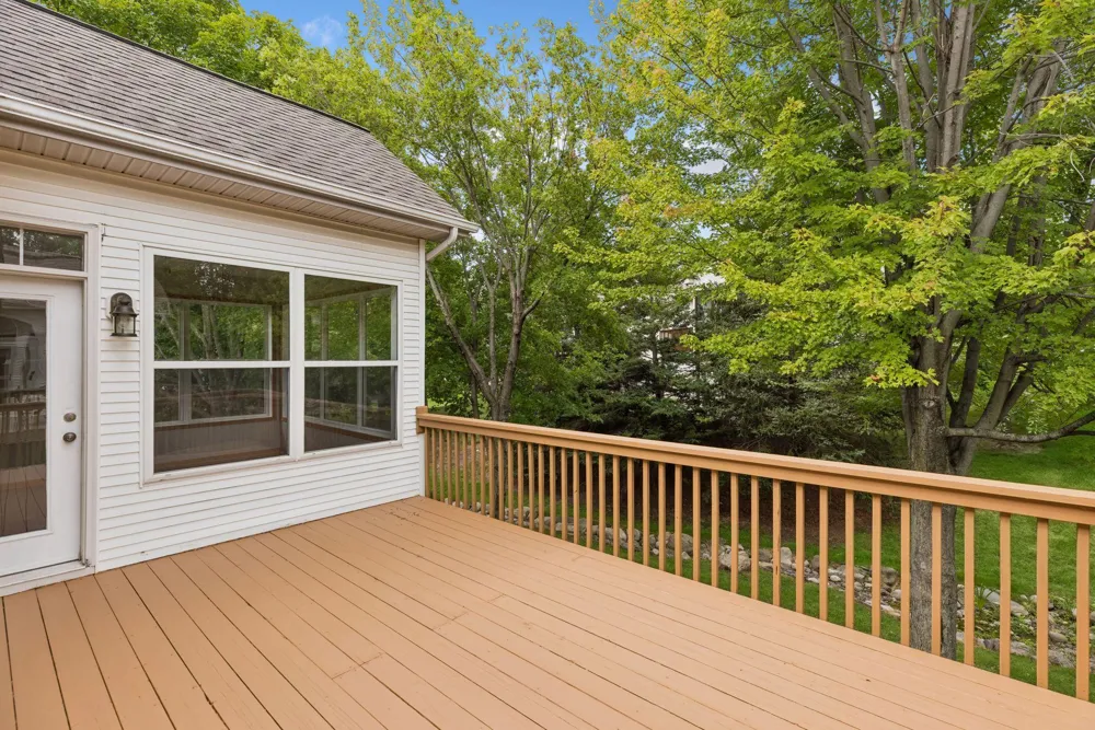 17461 Haralson Drive Eden Prairie, MN 55347