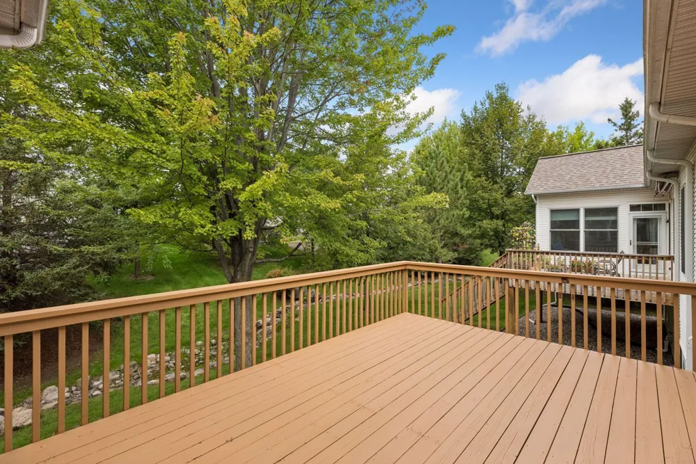 17461 Haralson Drive Eden Prairie, MN 55347