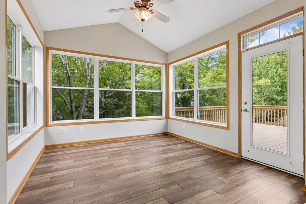 17461 Haralson Drive Eden Prairie, MN 55347