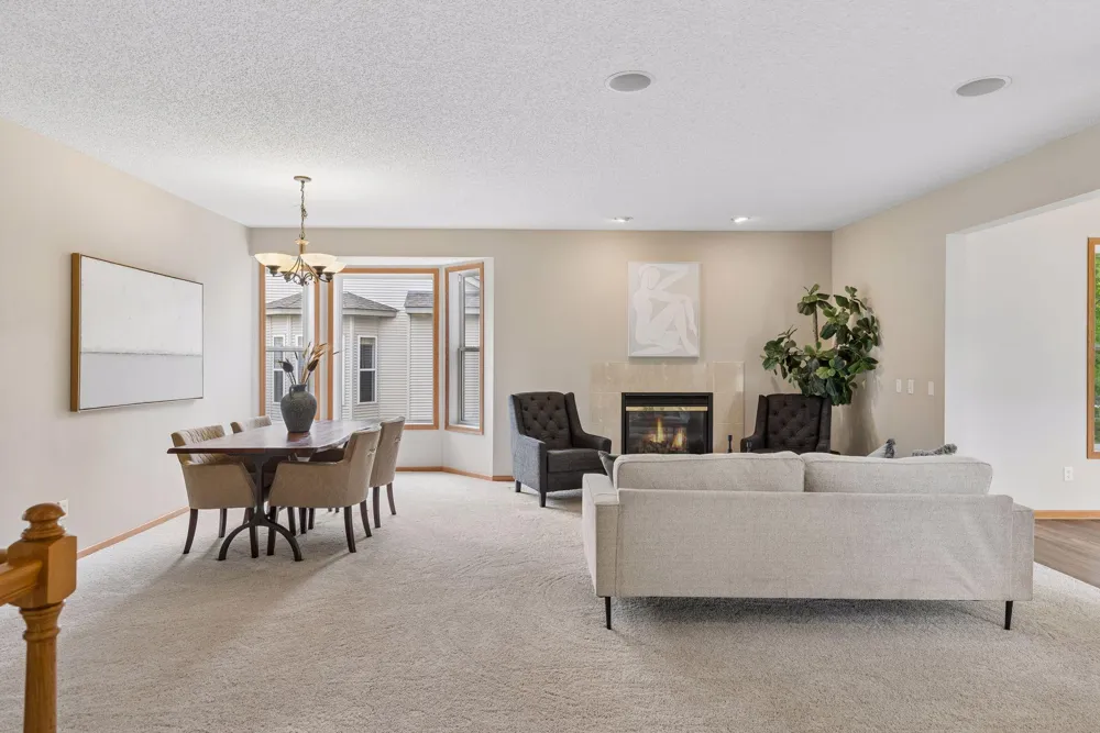 17461 Haralson Drive Eden Prairie, MN 55347