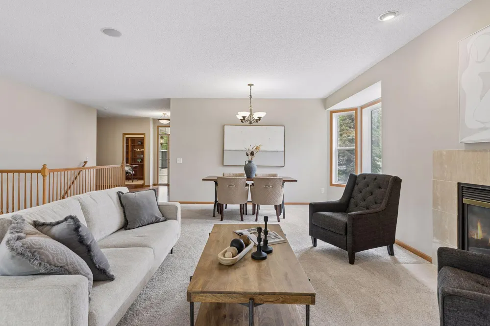 17461 Haralson Drive Eden Prairie, MN 55347