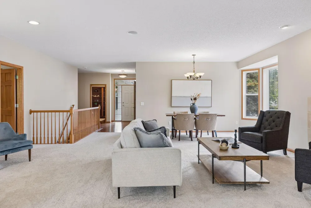 17461 Haralson Drive Eden Prairie, MN 55347