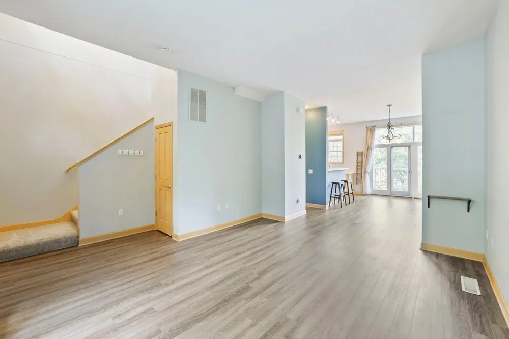811 Thornton Street SE Minneapolis, MN 55414