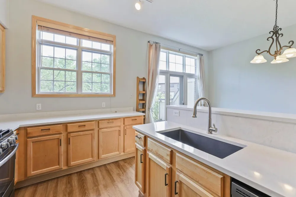 811 Thornton Street SE Minneapolis, MN 55414
