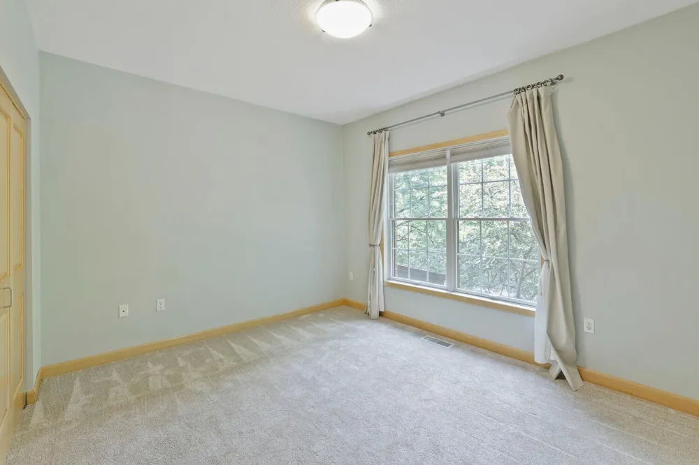 811 Thornton Street SE Minneapolis, MN 55414