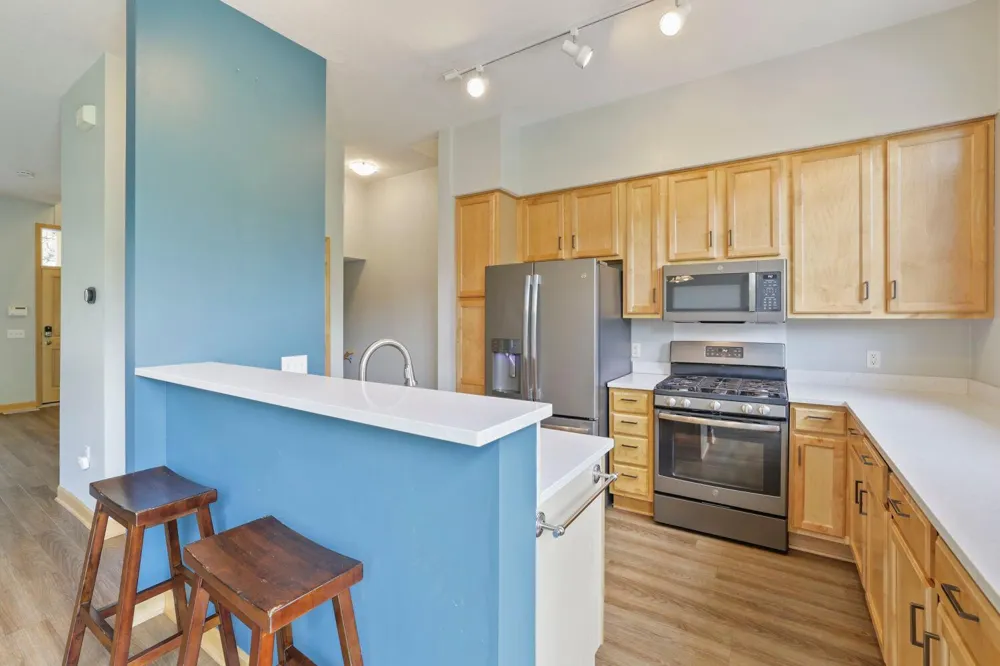 811 Thornton Street SE Minneapolis, MN 55414