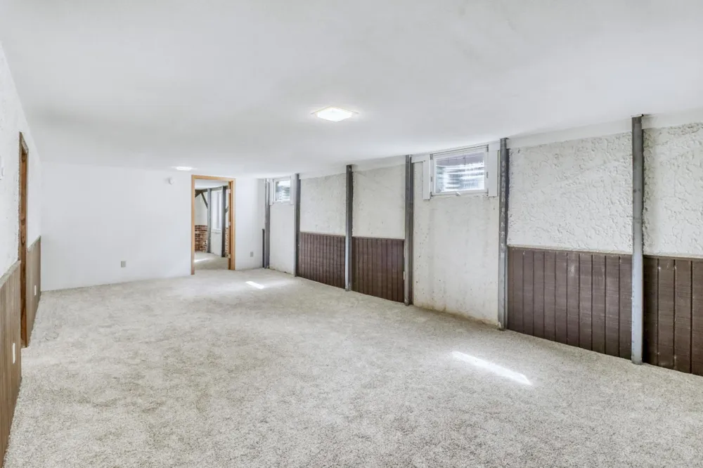 2307 11th Street S Fargo, ND 58103
