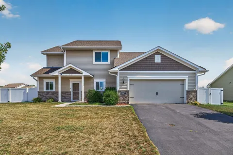 19077 Eagle Lake Road S