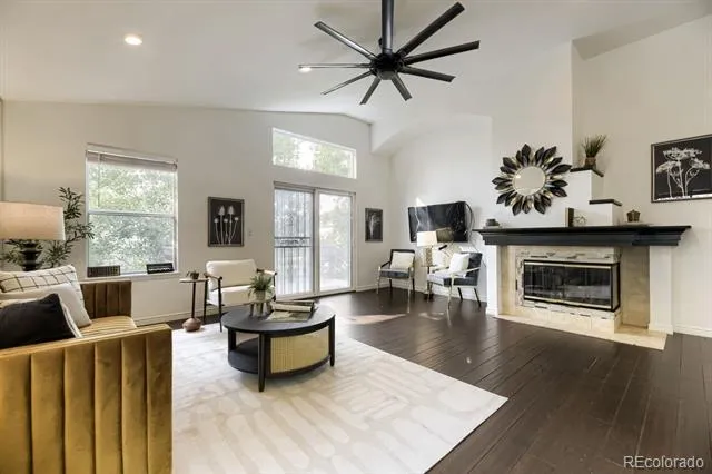 19091 E Chenango Circle Aurora, CO 80015