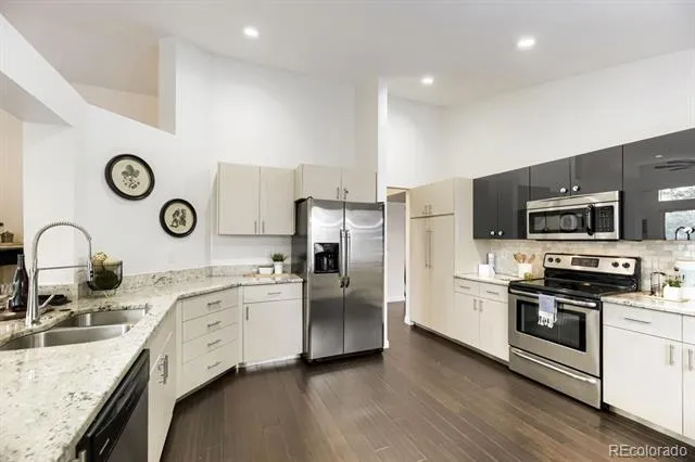 19091 E Chenango Circle Aurora, CO 80015