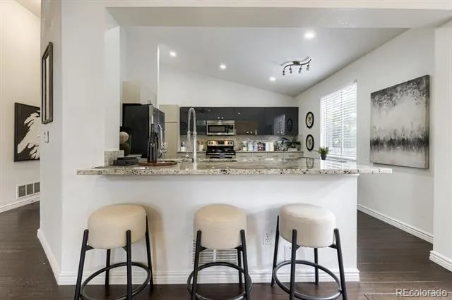 19091 E Chenango Circle Aurora, CO 80015
