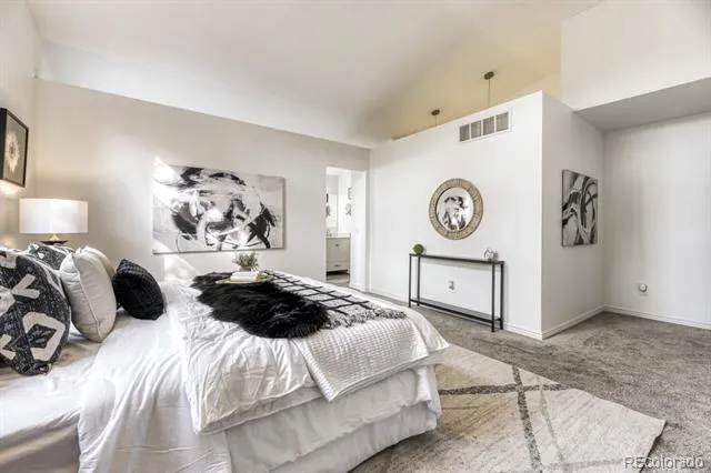 19091 E Chenango Circle Aurora, CO 80015