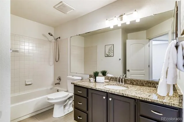 19091 E Chenango Circle Aurora, CO 80015