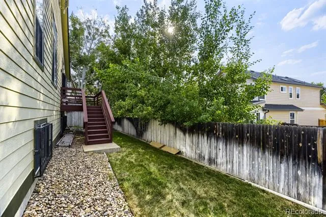 19091 E Chenango Circle Aurora, CO 80015