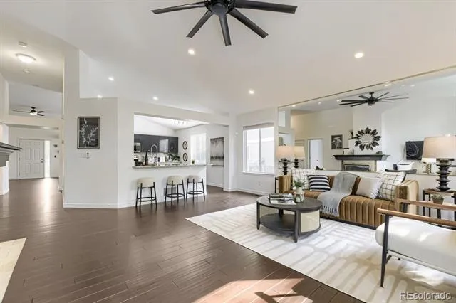 19091 E Chenango Circle Aurora, CO 80015
