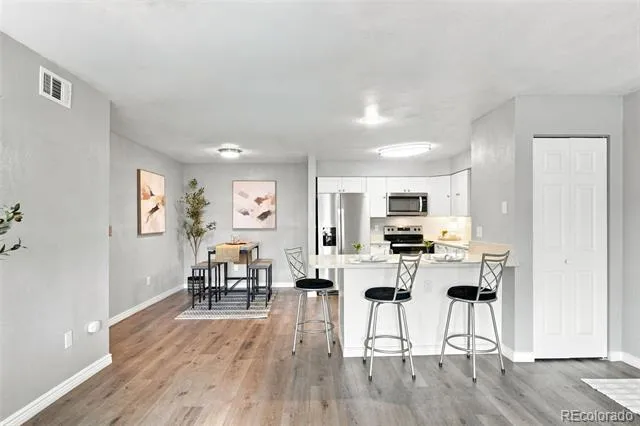 12093 W Cross Drive #204 Littleton, CO 80127