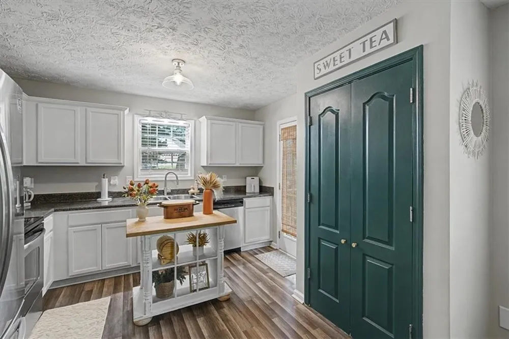 198 Meadow Spring Court Temple, GA 30179