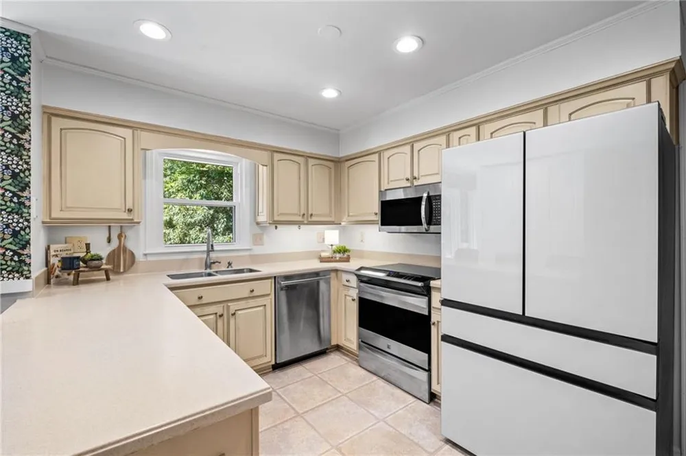 3415 Legacy Trace Johns Creek, GA 30022