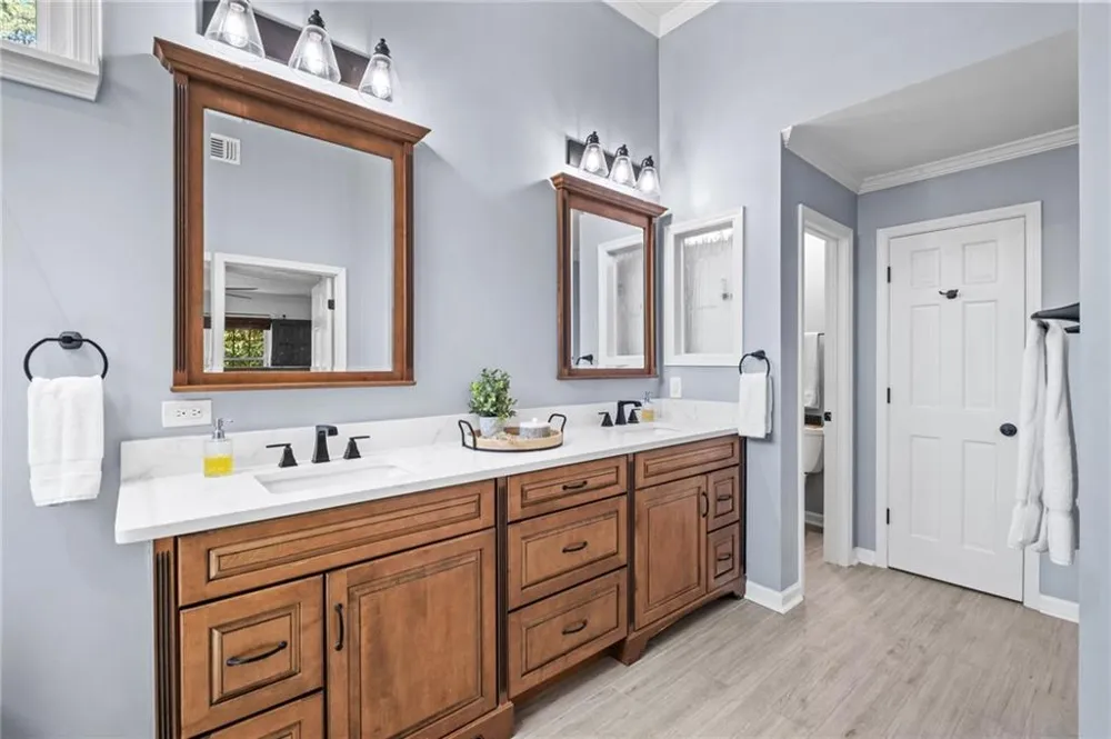 3415 Legacy Trace Johns Creek, GA 30022