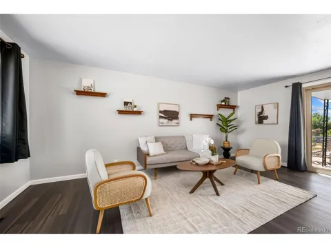 600 E 78th Place