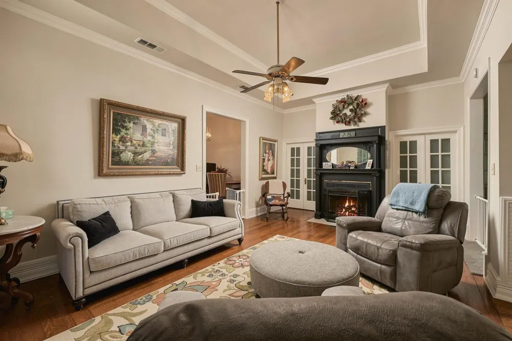 605 S Bond Street Whitewright, TX 75491