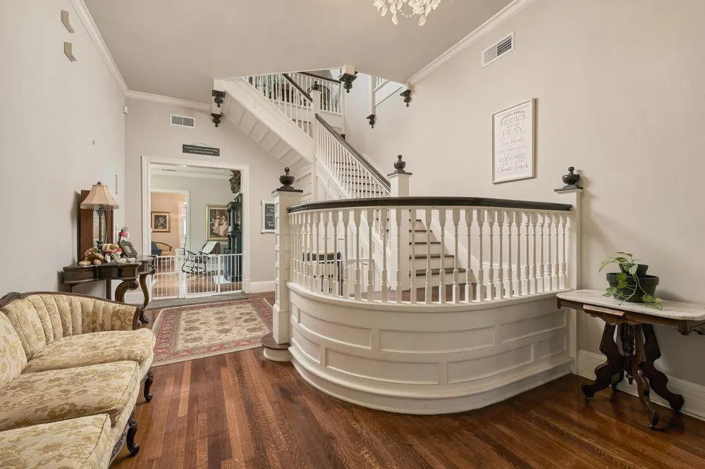 605 S Bond Street Whitewright, TX 75491
