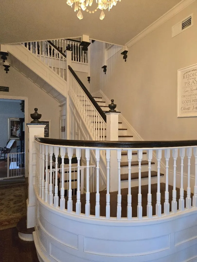 605 S Bond Street Whitewright, TX 75491