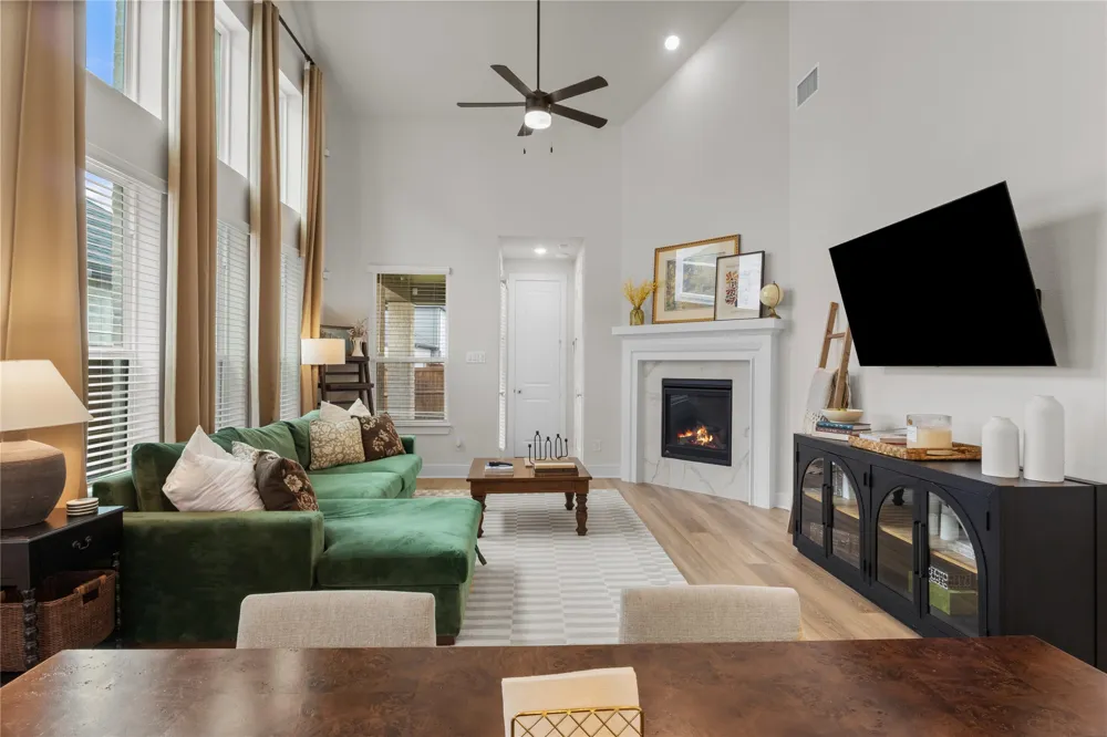 2609 Holland Court Celina, TX 75009