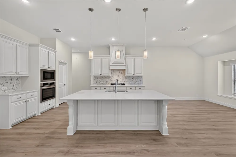 8904 Wichita Lane Denton, TX 76226