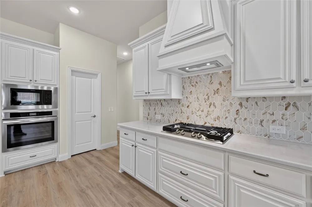 8904 Wichita Lane Denton, TX 76226