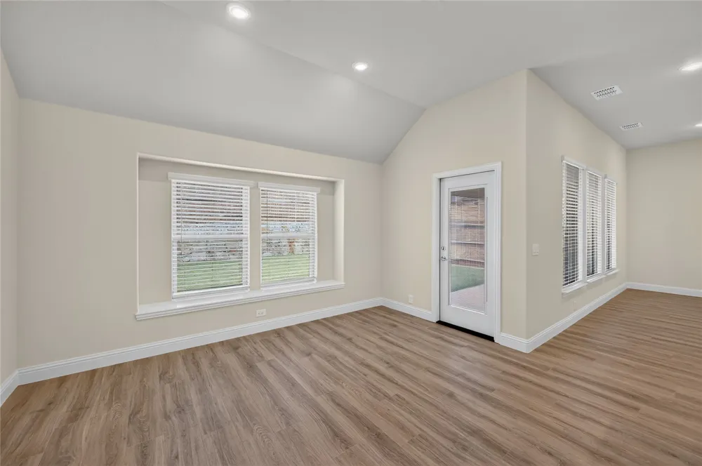 8904 Wichita Lane Denton, TX 76226