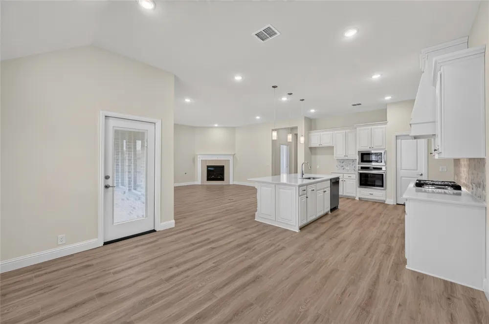 8904 Wichita Lane Denton, TX 76226
