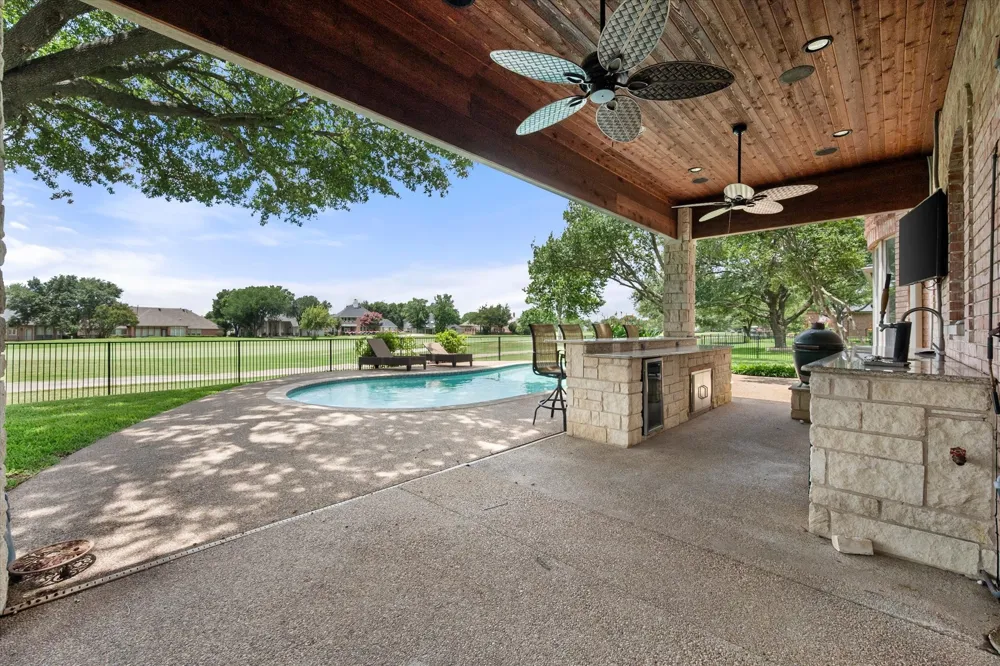1398 Fairhaven Drive Mansfield, TX 76063