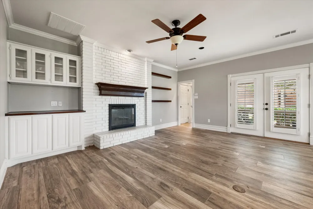 1398 Fairhaven Drive Mansfield, TX 76063