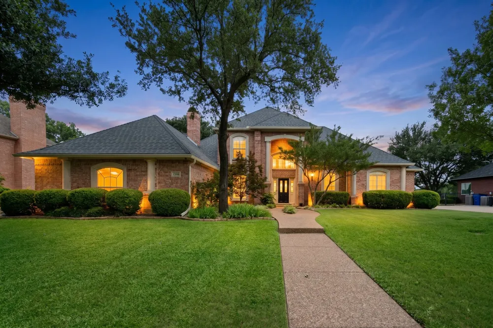 1398 Fairhaven Drive Mansfield, TX 76063