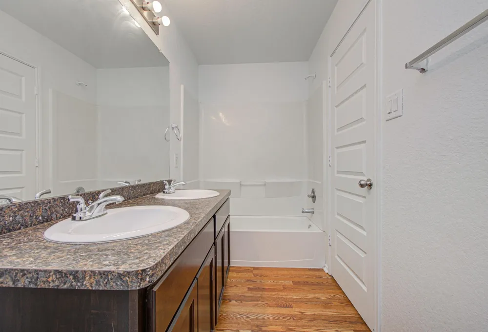1634 Road 5102 Cleveland, TX 77327