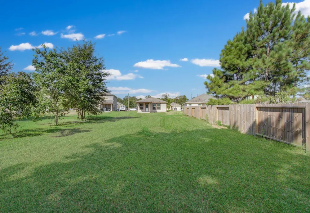 1634 Road 5102 Cleveland, TX 77327