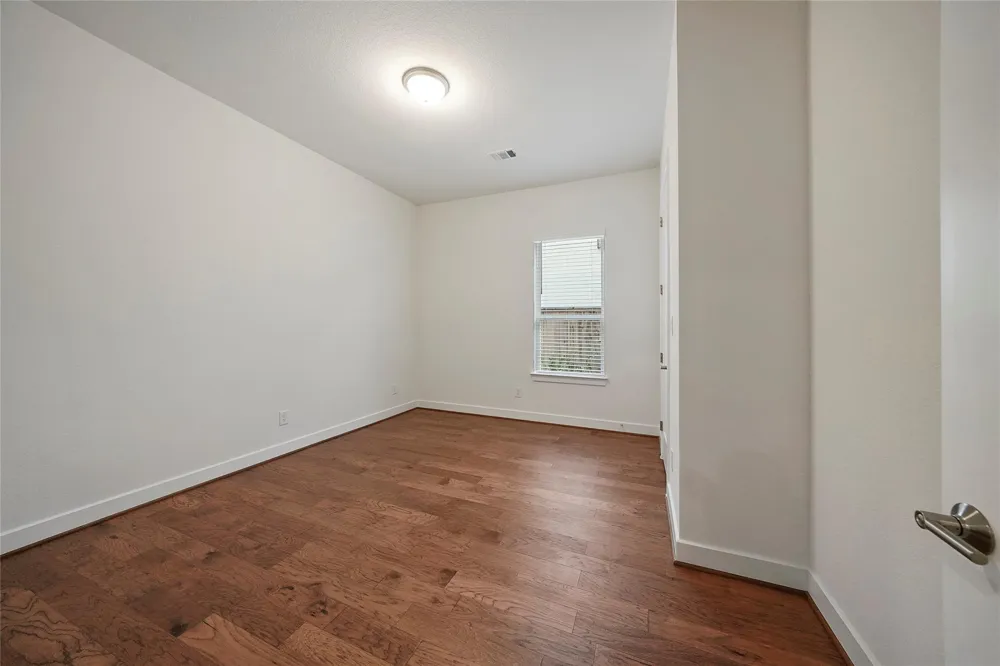 6 Clearview Terrace Place Tomball, TX 77375
