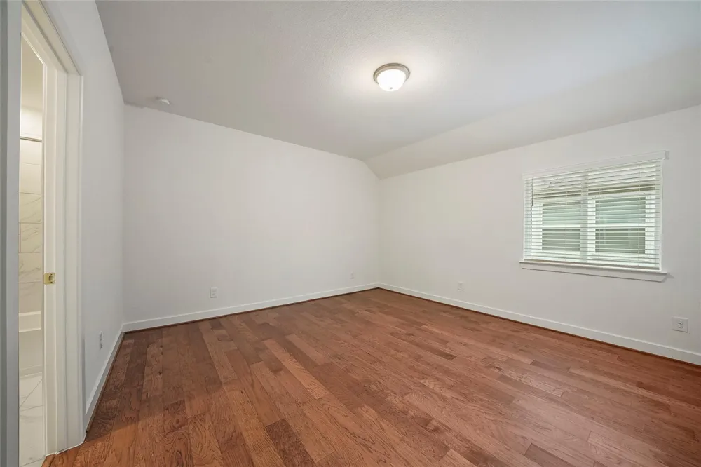 6 Clearview Terrace Place Tomball, TX 77375