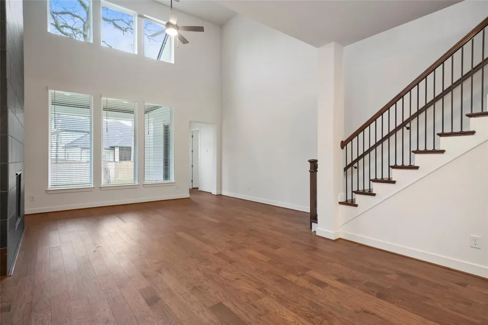 6 Clearview Terrace Place Tomball, TX 77375
