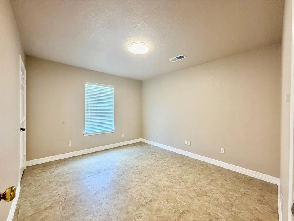 3121 Fm 646 Road Santa Fe, TX 77510