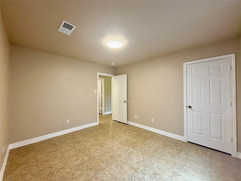 3121 Fm 646 Road Santa Fe, TX 77510