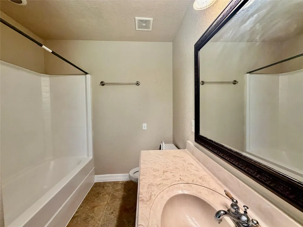 3121 Fm 646 Road Santa Fe, TX 77510