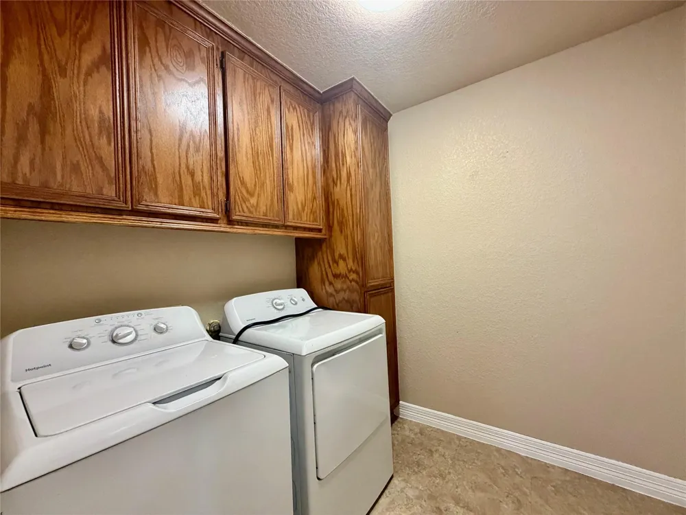 3121 Fm 646 Road Santa Fe, TX 77510