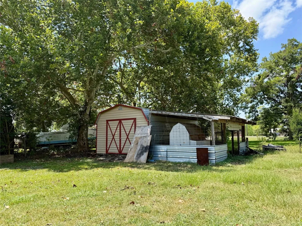 3121 Fm 646 Road Santa Fe, TX 77510