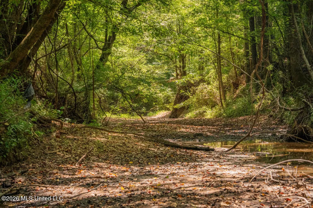 5056 Bethesda Road Crystal Springs, MS 39059