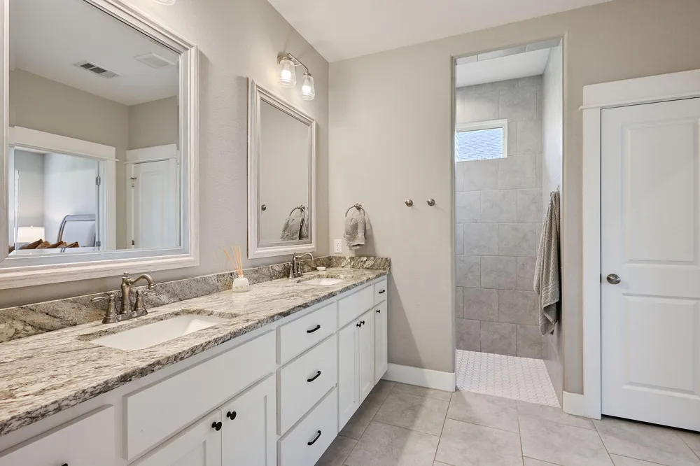 3906 Brownway Court College Station, TX 77845