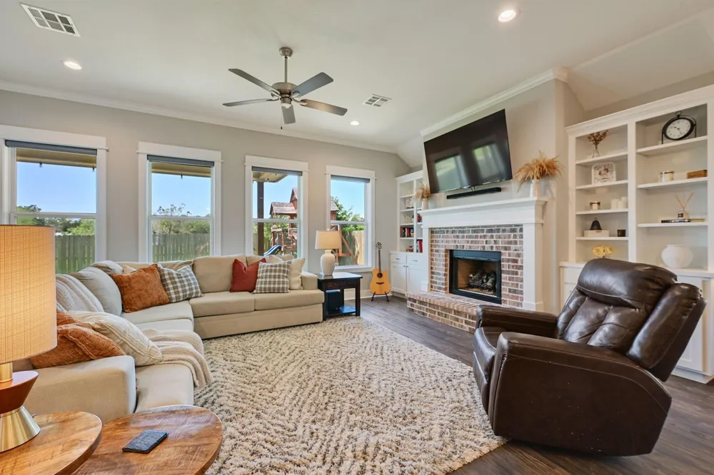 3906 Brownway Court College Station, TX 77845